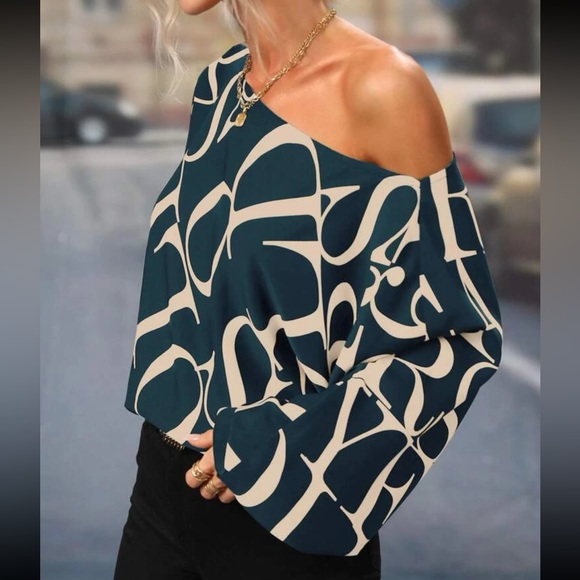 Classic Alphabet Letters Abstract Print Batwing Sleeve Top Blouse Shirt Black - Picture 10 of 11